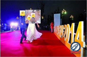 “健身娱乐一体化，体验重量两开花。”—美尻名器/尻奸评测1