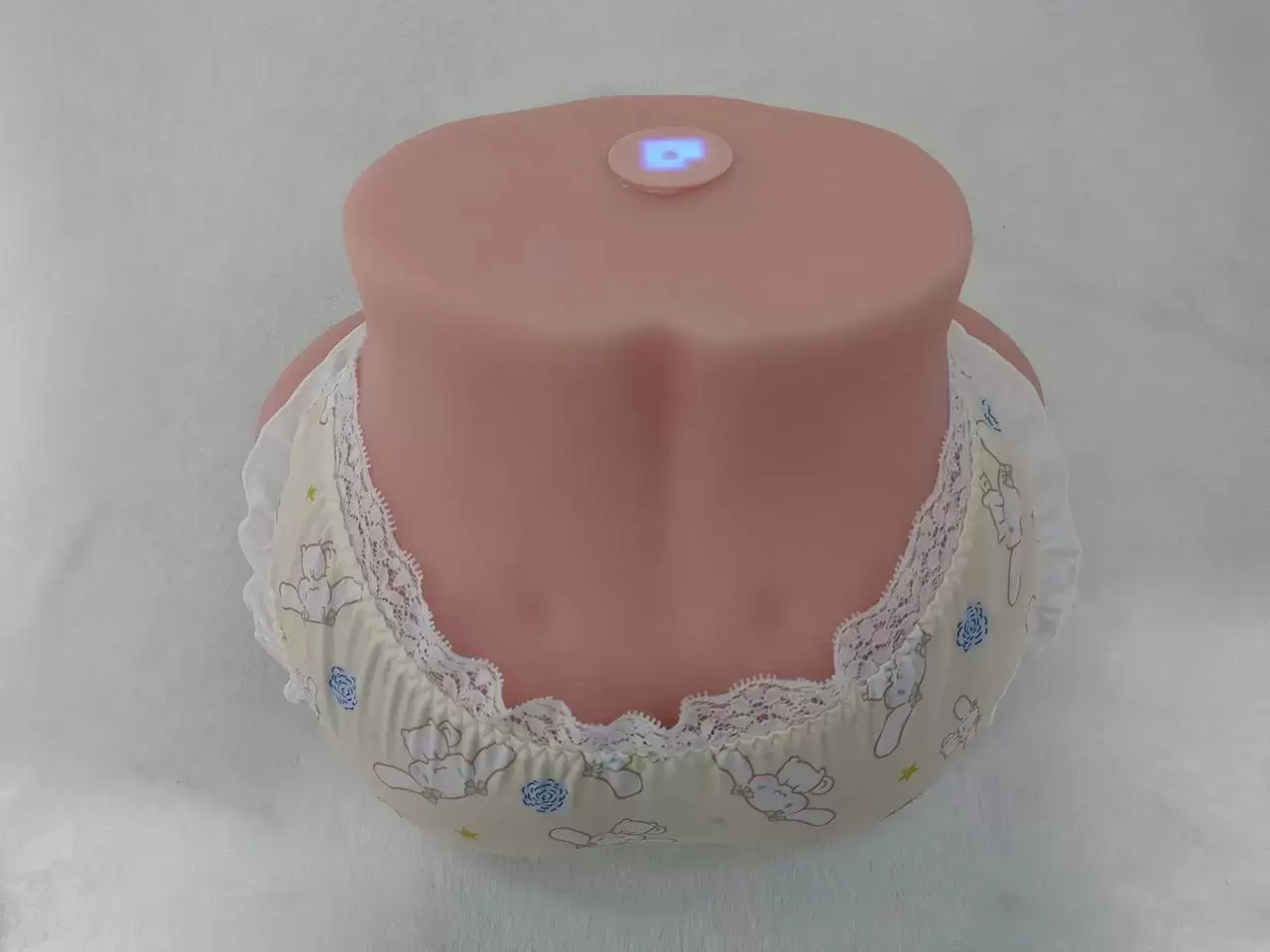 恒温大臀,冬天也能真实感拉满-YUU热热臀二代飞机杯名器测评7 恒温大臀,冬天也能真实感拉满-YUU热热臀二代飞机杯名器测评7