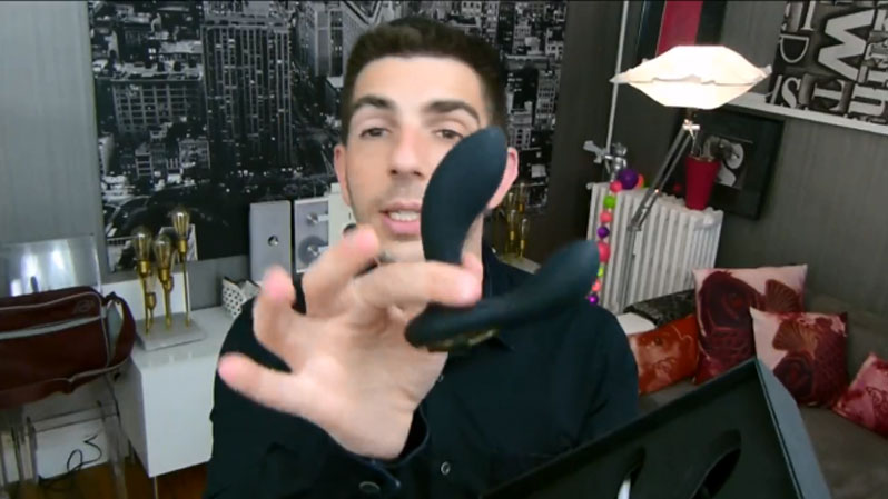 连法国帅哥都喜欢的LELO HUGO按摩器3 连法国帅哥都喜欢的LELO HUGO按摩器3