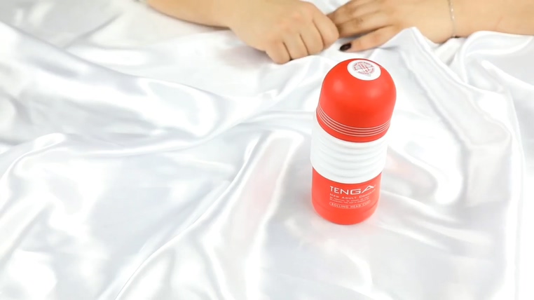 5分钟搞懂使用TENGA DEEP THROAT CUP的步骤-名器社