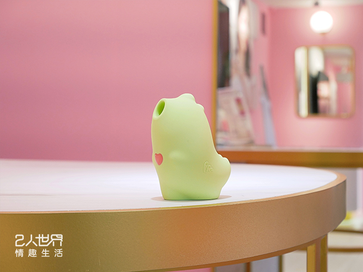 小怪兽魔吻~”开箱”史上最进化的小怪兽心得评价-名器社